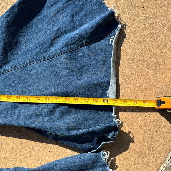 Extra wide Leg /bell bottom jeans!EUC - Picture 10 of 12